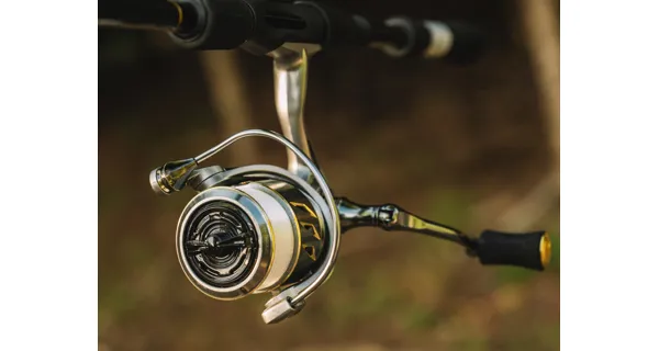GIANTS FISHING - Naviják GXF Reel 3000FD