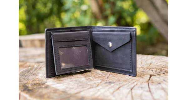 GIANTS FISHING - Peněženka černá tři kapři Black Wallet Three Carps