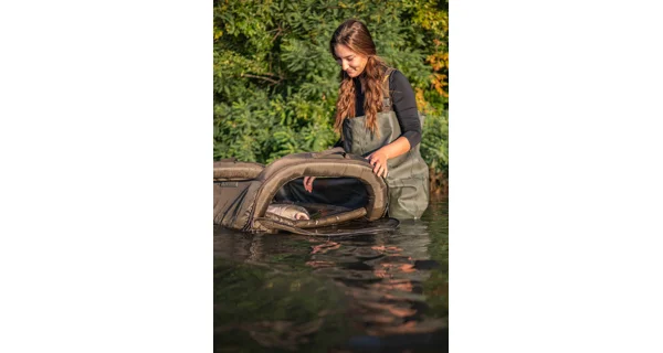 GIANTS FISHING -  Plovoucí podložka Luxury Air Cradle XL