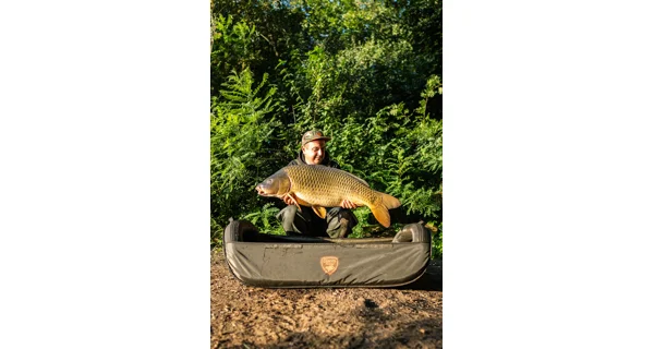 GIANTS FISHING -  Plovoucí podložka Luxury Air Cradle XL