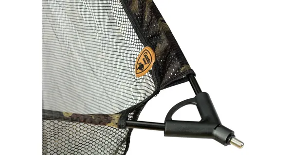 GIANTS FISHING - Podběrák Carp Landing Net Camo 42