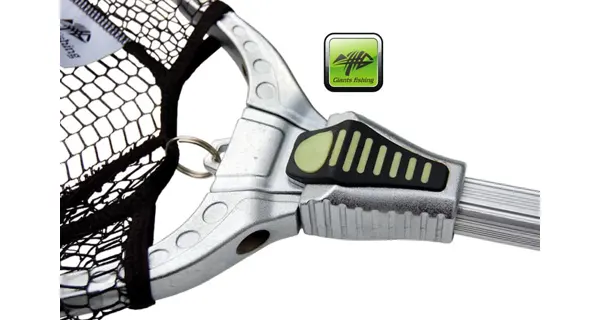 GIANTS FISHING - Podběrák Strong Alu Landing Net 2,2 m 70x70 cm