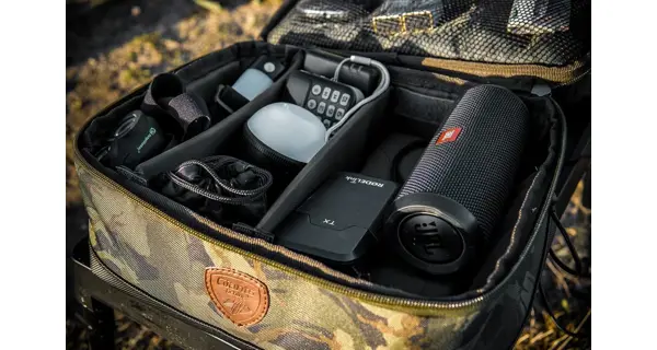 GIANTS FISHING - Pouzdro Electronics Eva Table Bag