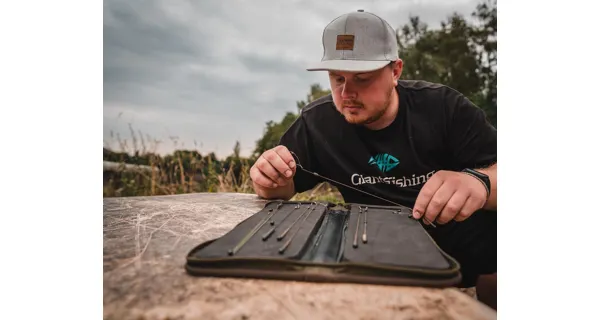 GIANTS FISHING - Pouzdro na návazce Stiff Rig Wallet XL