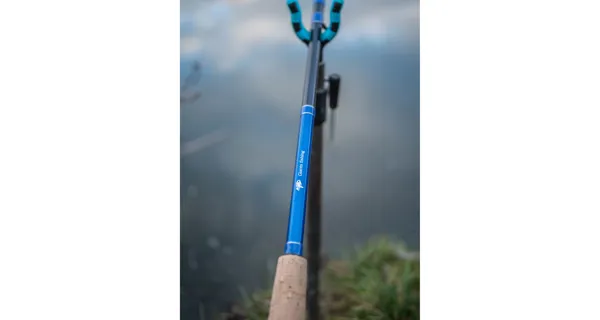 GIANTS FISHING - Prut CLX MK2 Feeder 3 m 70 g + Naviják SPX 3000 FD