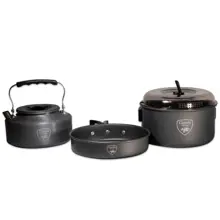 GIANTS FISHING - Sada nádobí s konvičkou 3 Piece Pan & Kettle Set