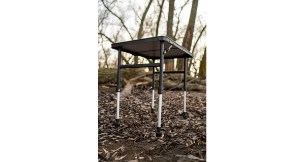 GIANTS FISHING - Skládací stůl Folding Table X-Large + taška ZDARMA!