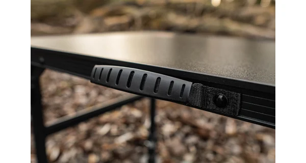 GIANTS FISHING - Skládací stůl Folding Table X-Large + taška ZDARMA!