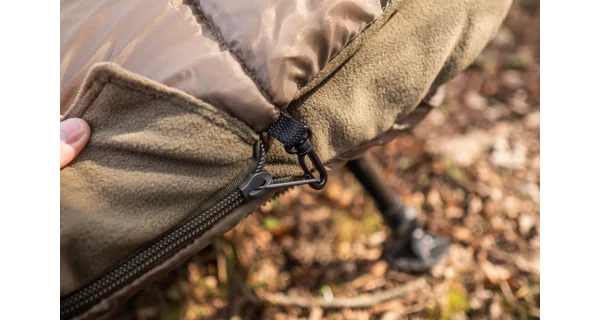 GIANTS FISHING - Spací pytel 4 Season Deluxe Sleeping Bag