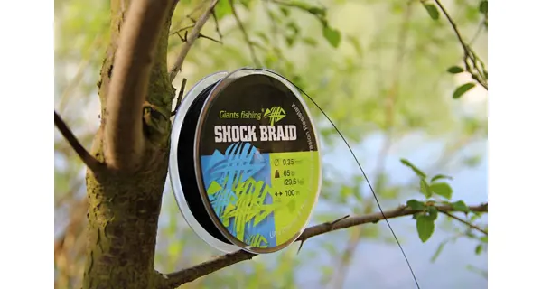 GIANTS FISHING - Splétaná šňůra Shock Braid 0,29 mm 22,7 kg 100 m