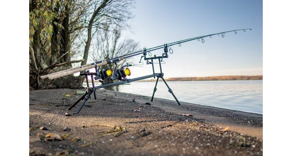 GIANTS FISHING - Stojan Dual H-Rod Pod 3 Rods