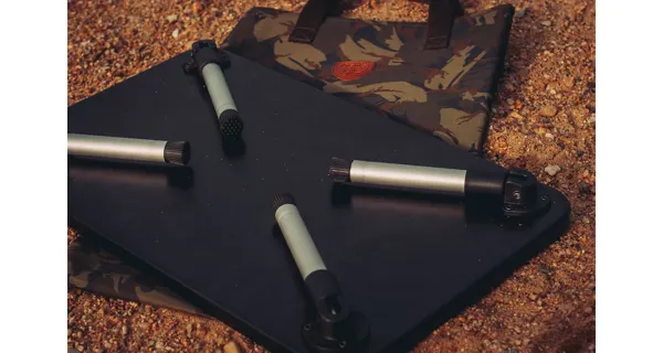 GIANTS FISHING - Stolek Gaube Bivvy Table