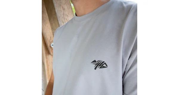 GIANTS FISHING - Tričko Kapr s kostrou Šedé vel. 2XL