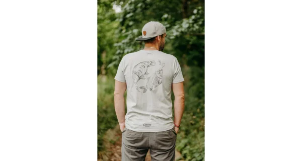 GIANTS FISHING - Tričko Kapr s kostrou Šedé vel. 2XL