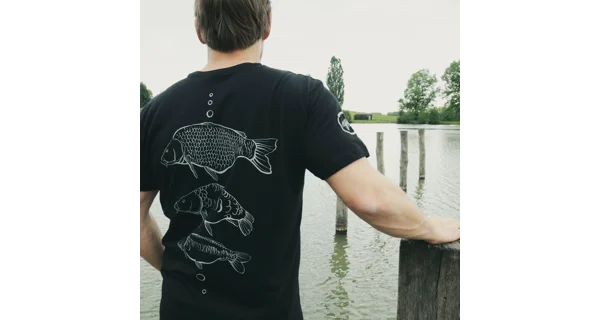GIANTS FISHING - Tričko Tři kapři Černé vel. 3XL