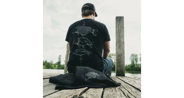 GIANTS FISHING - Tričko Tři kapři Černé vel. S