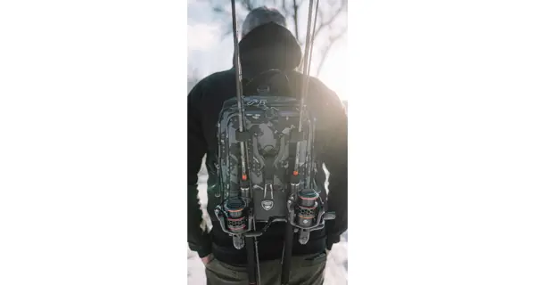 GIANTS FISHING - Vláčecí batoh Spinning Rucksack/Bag 3in1