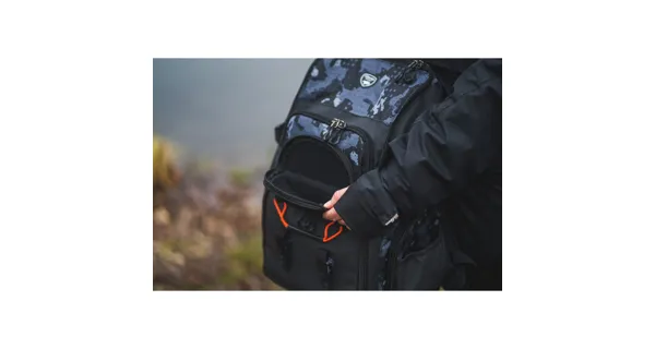 GIANTS FISHING - Vláčecí batoh Spinning Rucksack Deluxe