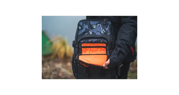 GIANTS FISHING - Vláčecí batoh Spinning Rucksack Deluxe