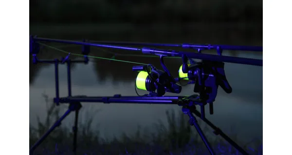 GIANTS FISHING - Vlasec Fluo Power UV-Yellow 0,26 mm 7,1 kg 600 m