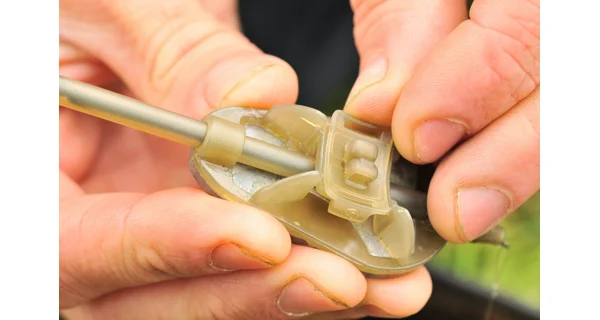 GURU - Klip na krmítko Method Feeder Clip Large 3 ks