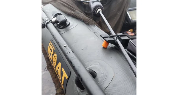 IMPERIAL BAITS - Držák podběráku NetLock Boots Landing Net Holder With IB Logo Orange