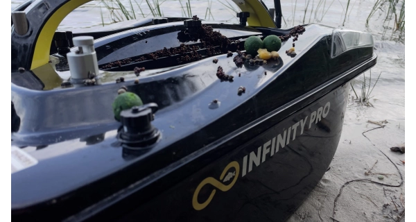 INFINITYBOAT - Prémiová lodička na návnady PRO X
