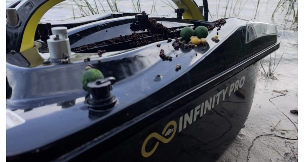 INFINITYBOAT - Zavážecí loďka PRO 3.0 50Ah