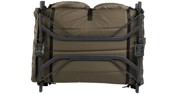 JRC - Lehátko se spacákem Defender II Flatbed Sleepsystem Wide