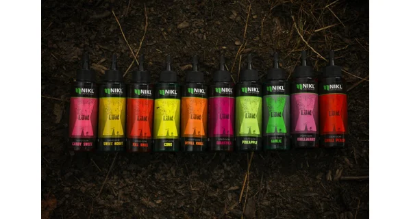 KAREL NIKL - Atraktor Booster LUM-X Yellow Liquid Glow 115 ml Scopex Squid