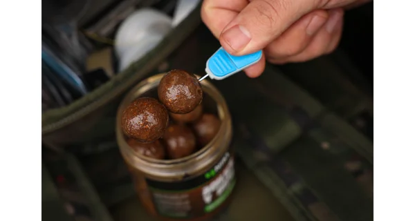 KAREL NIKL - Boilies v dipu Calanus & Krill 20 mm 250 ml
