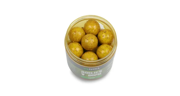 KAREL NIKL - Boilies v dipu Corn 24 mm 250 ml