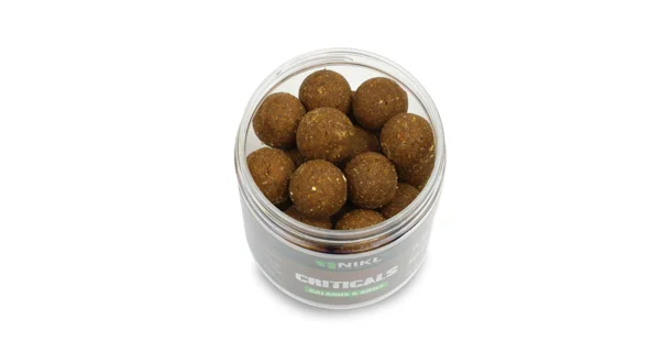 KAREL NIKL - Criticals Boilie Calanus & Krill 18 mm 250 ml