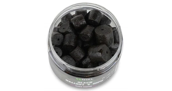 KAREL NIKL - Pelety Black Halibut v dipu Giga Squid 15 + 20 mm 250 g