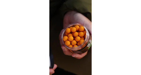 KAREL NIKL - Plovoucí boilies Devill Krill 16 mm 50 g