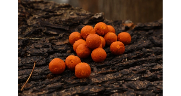 KAREL NIKL - Ready boilie Chilli & Peach 18 mm 1 kg
