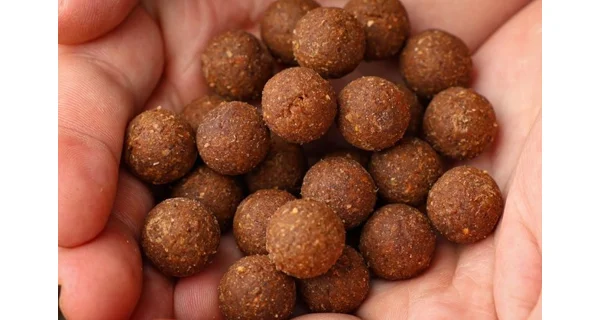 KAREL NIKL - Rozpustné boilies Calanus & Krill 24 mm 250 ml