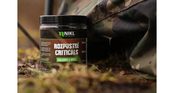 KAREL NIKL - Rozpustné Criticals boilie Calanus & Krill 24 mm 250 ml