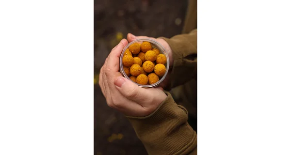 KAREL NIKL - Rozpustné Criticals boilie Corn  24 mm 250 ml