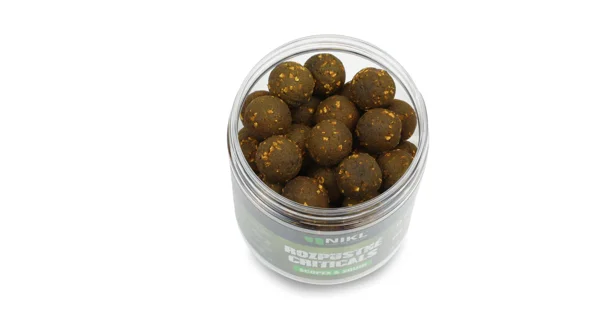 KAREL NIKL - Rozpustné Criticals boilie Scopex & Squid 18 mm 250 ml