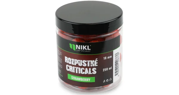 KAREL NIKL - Rozpustné Criticals boilie Strawberry 18 mm 250 ml