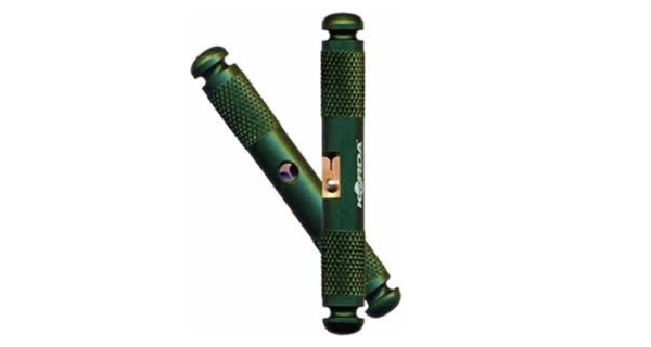 KORDA - Odstraňovač potahu ze šňůrek Strippa Tool