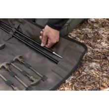 KORDA - Organizér na kolíky a tyče Compac Bivvy Wrap Dark Kamo