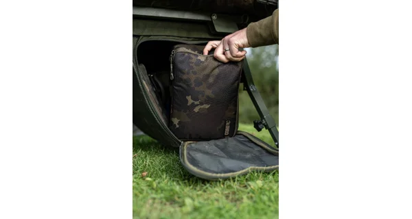 KORDA - Pouzdro Compac 200 Tackle Pouch Dark Kamo