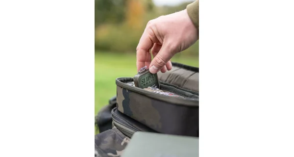 KORDA - Pouzdro Compac 55 Tackle Pouch Dark Kamo