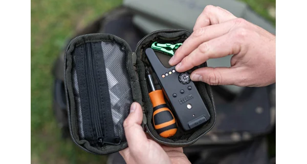 KORDA - Pouzdro Compac 70 Tackle Pouch Dark Kamo