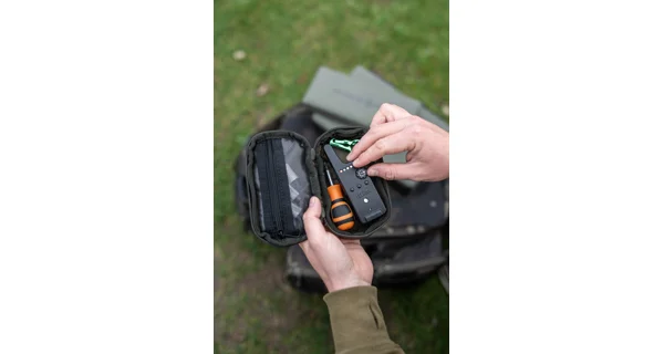 KORDA - Pouzdro Compac 70 Tackle Pouch Dark Kamo
