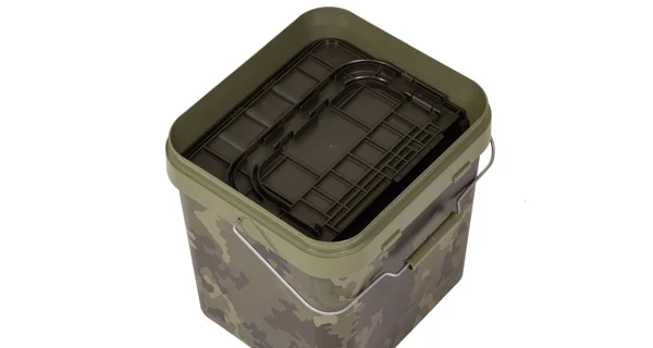 KORDA - Stolek na kbelík Bucket Table