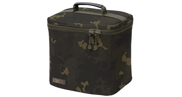 KORDA - Taška Compac Cool Bag Dark Kamo Medium