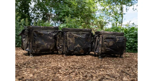 KORDA - Taška Compac Framed Carryall Dark Kamo Extra Small